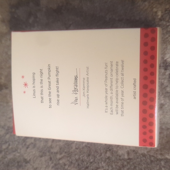 Waiting for the great pumpkin Linus ornament - Picture 8 of 10